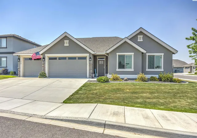 Photo 1 of Single family home for sale at 2765 Broken Top Ave, Richland, WA 99354 | MLS# PAC294806 | Listing updated on 2026-10-17
