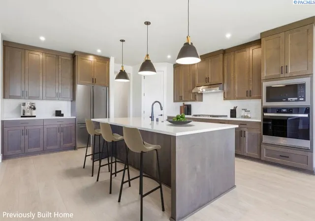 Photo 2 of Single family home for sale at 12113 Buckingham Dr, Pasco, WA 99301 | MLS# PAC294827 | Listing updated on 2026-10-15