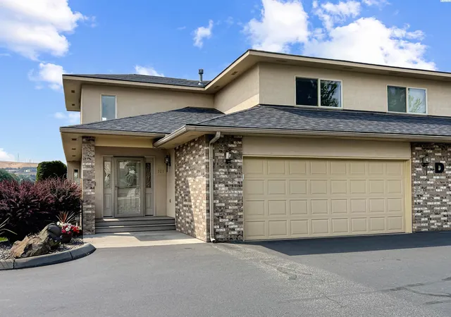 Photo 2 of Condo for sale at 3710 W D 101 Cyn Lakes Dr, Kennewick, WA 99337 | MLS# PAC294843 | Listing updated on 2026-10-22