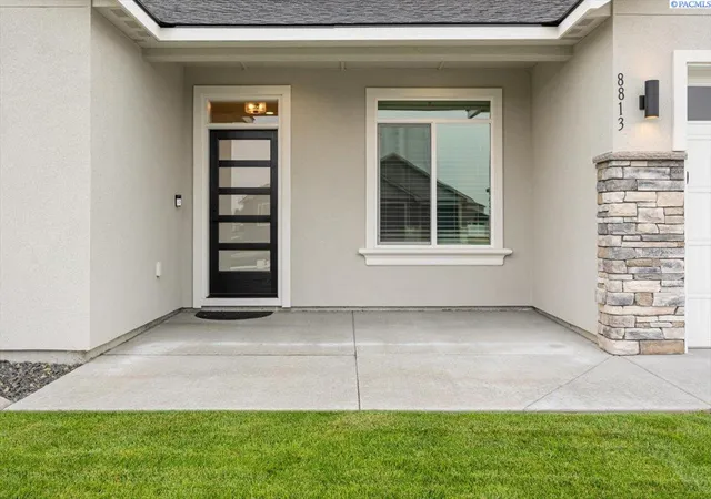 Photo 3 of Single family home for sale at 8813 Dusty Maiden Dr, Pasco, WA 99301 | MLS# PAC294851 | Listing updated on 2026-10-16