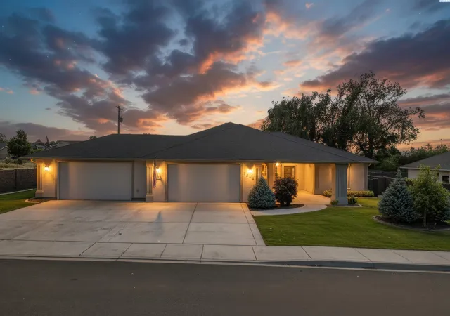 Photo 1 of Single family home for sale at 3221 Road 71st Pl, Pasco, WA 99301 | MLS# PAC294909 | Listing updated on 2026-10-21
