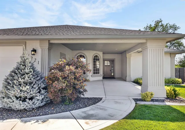 Photo 3 of Single family home for sale at 3221 Road 71st Pl, Pasco, WA 99301 | MLS# PAC294909 | Listing updated on 2026-10-21