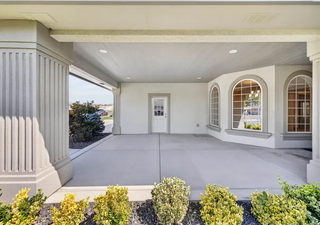 Photo 4 of Single family home for sale at 3221 Road 71st Pl, Pasco, WA 99301 | MLS# PAC294909 | Listing updated on 2026-10-21