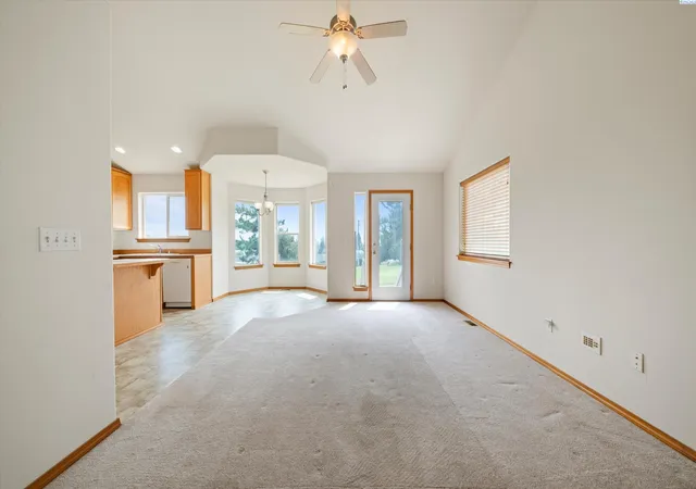 Photo 4 of Single family home for sale at 146 Henley Dr, Pasco, WA 99301 | MLS# PAC294967 | Listing updated on 2026-10-17