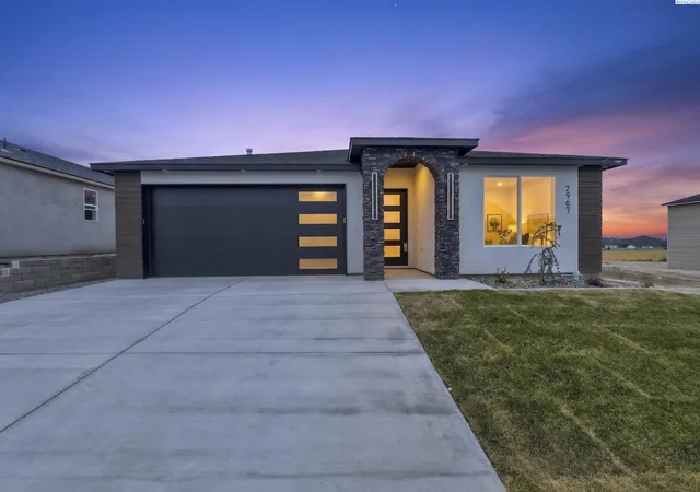 Photo 1 of Single family home for sale at 2967 Meadowlark Ave, Richland, WA 99352 | MLS# PAC295017 | Listing updated on 2026-10-20