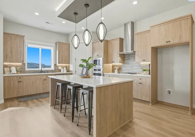 Photo 3 of Single family home for sale at 867 Thebes St, West Richland, WA 99353 | MLS# PAC295065 | Listing updated on 2026-10-23