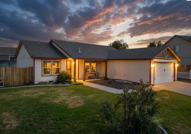 Photo 2 of Single family home for sale at 5210 Canter St, West Richland, WA 99353 | MLS# PAC295108 | Listing updated on 2026-10-23