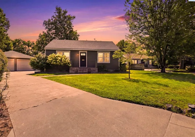 Photo 1 of Single family home for sale at 314 Douglass Ave, Richland, WA 99352 | MLS# PAC295140 | Listing updated on 2026-10-22