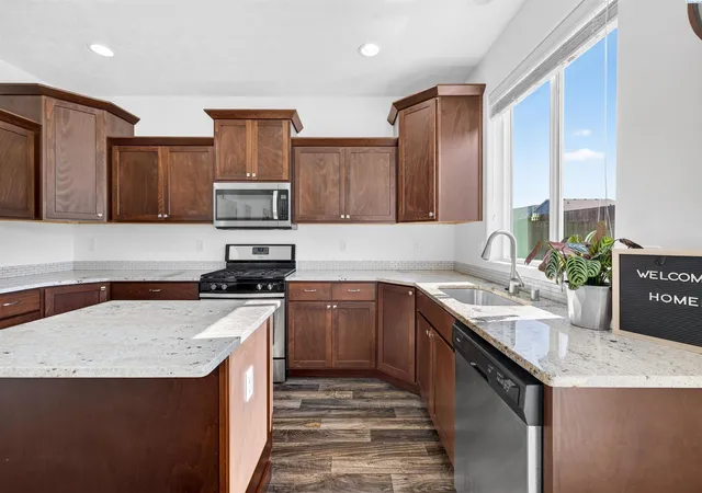 Photo 1 of Single family home for sale at 5914 Ramus Ln, Pasco, WA 99301 | MLS# PAC295146 | Listing updated on 2026-10-17