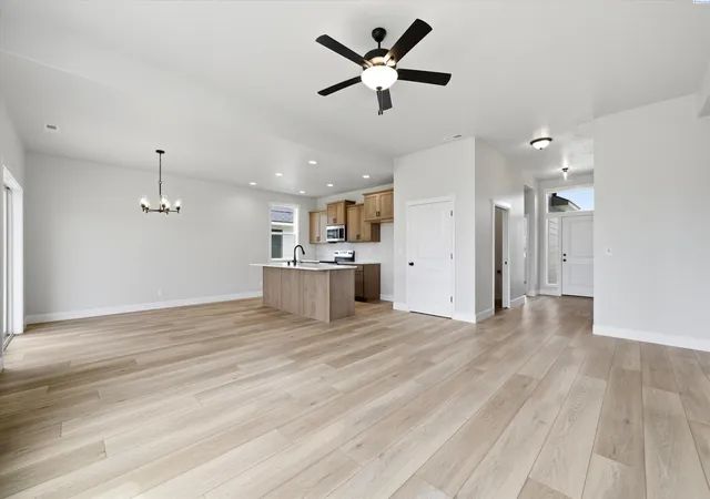 Photo 3 of Single family home for sale at 3557 Allison Way, Richland, WA 99352 | MLS# PAC295160 | Listing updated on 2026-10-17