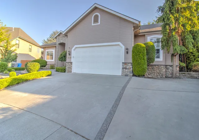 Photo 3 of Single family home for sale at 2116 Newhaven Loop, Richland, WA 99352 | MLS# PAC295171 | Listing updated on 2026-10-22