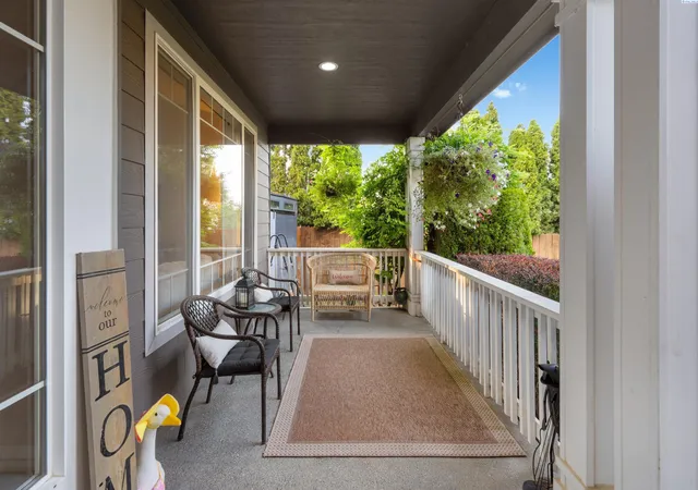 Photo 2 of Single family home for sale at 1155 Viewmont Ct, Richland, WA 99352 | MLS# PAC295178 | Listing updated on 2026-10-17