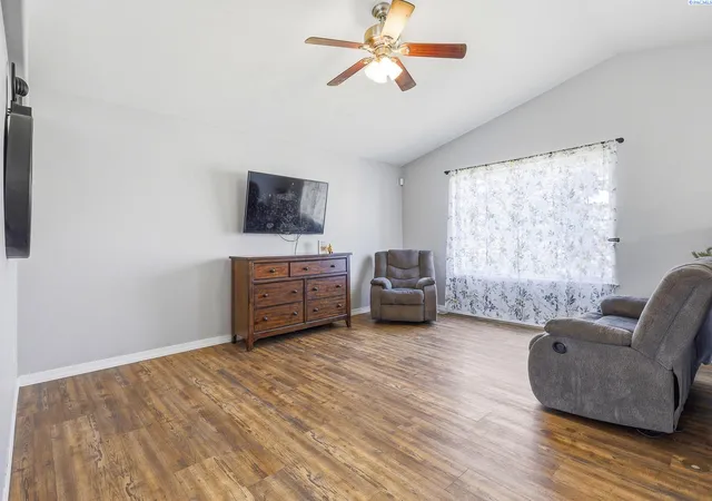 Photo 3 of Single family home for sale at 8504 Wembley, Pasco, WA 99301 | MLS# PAC295240 | Listing updated on 2026-10-22