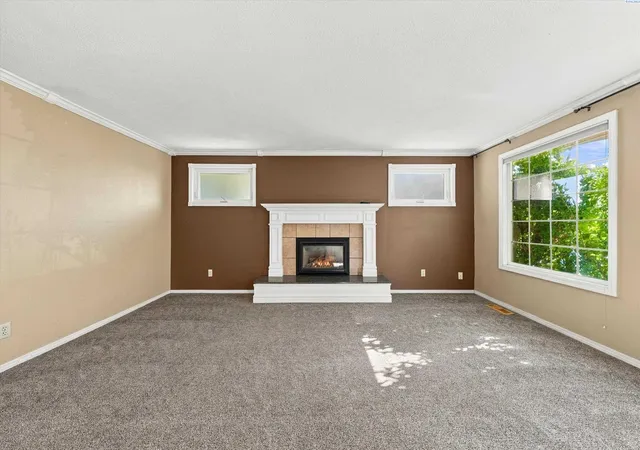 Photo 3 of Single family home for sale at 417 S Tweedt Pl, Kennewick, WA 99336 | MLS# PAC295285 | Listing updated on 2026-10-17