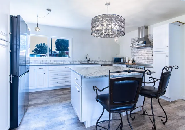 Photo 3 of Single family home for sale at 1708 Hunt Ave, Richland, WA 99354 | MLS# PAC295422 | Listing updated on 2026-10-15