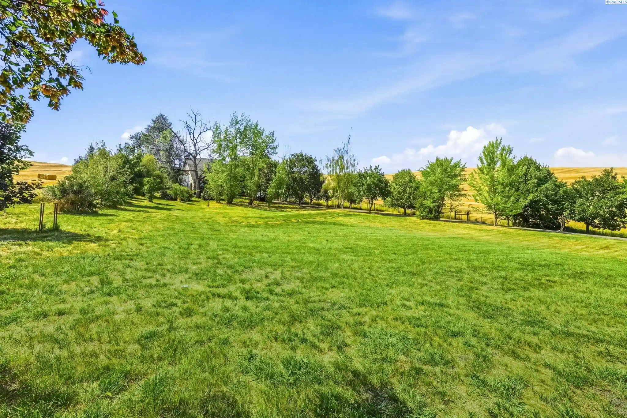 Photo 3 of Mansion for sale at 651 Klemgard Rd, Pullman, WA 99163 | MLS# PAC295512 | Listing updated on 2026-10-24