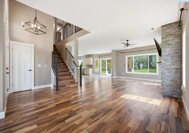 Photo 3 of Single family home for sale at 2991 Sedona Cir, Richland, WA 99354 | MLS# PAC295522 | Listing updated on 2026-10-22