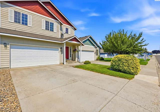 Photo 2 of Sale Pending at 2540 Jason Loop, Richland, WA 99352 | MLS# PAC295551 | Listing updated on 2026-10-21