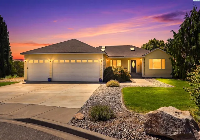 Photo 1 of Single family home for sale at 3204 Northridge, West Richland, WA 99353 | MLS# PAC295580 | Listing updated on 2026-10-14