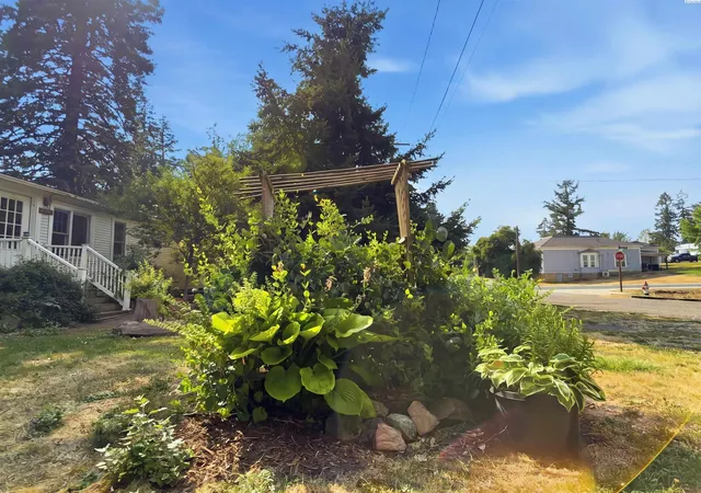 Photo 1 of Manufactured home for sale at 302 E Chestnut, Farmington, WA 99128 | MLS# PAC295587 | Listing updated on 2026-10-27