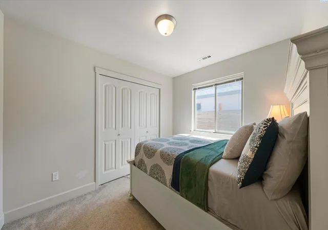 Photo 4 of Single family home for sale at 6017 Cotswold, Pasco, WA 99301 | MLS# PAC295604 | Listing updated on 2026-10-18
