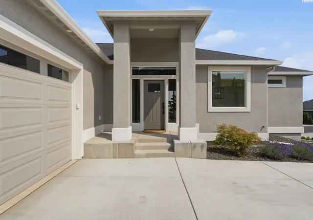 Photo 2 of Single family home for sale at 3603 Orchard St, West Richland, WA 99353 | MLS# PAC295621 | Listing updated on 2026-10-27
