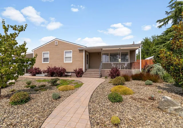 Photo 1 of Single family home for sale at 78 Whitten, Richland, WA 99354 | MLS# PAC295689 | Listing updated on 2026-10-17