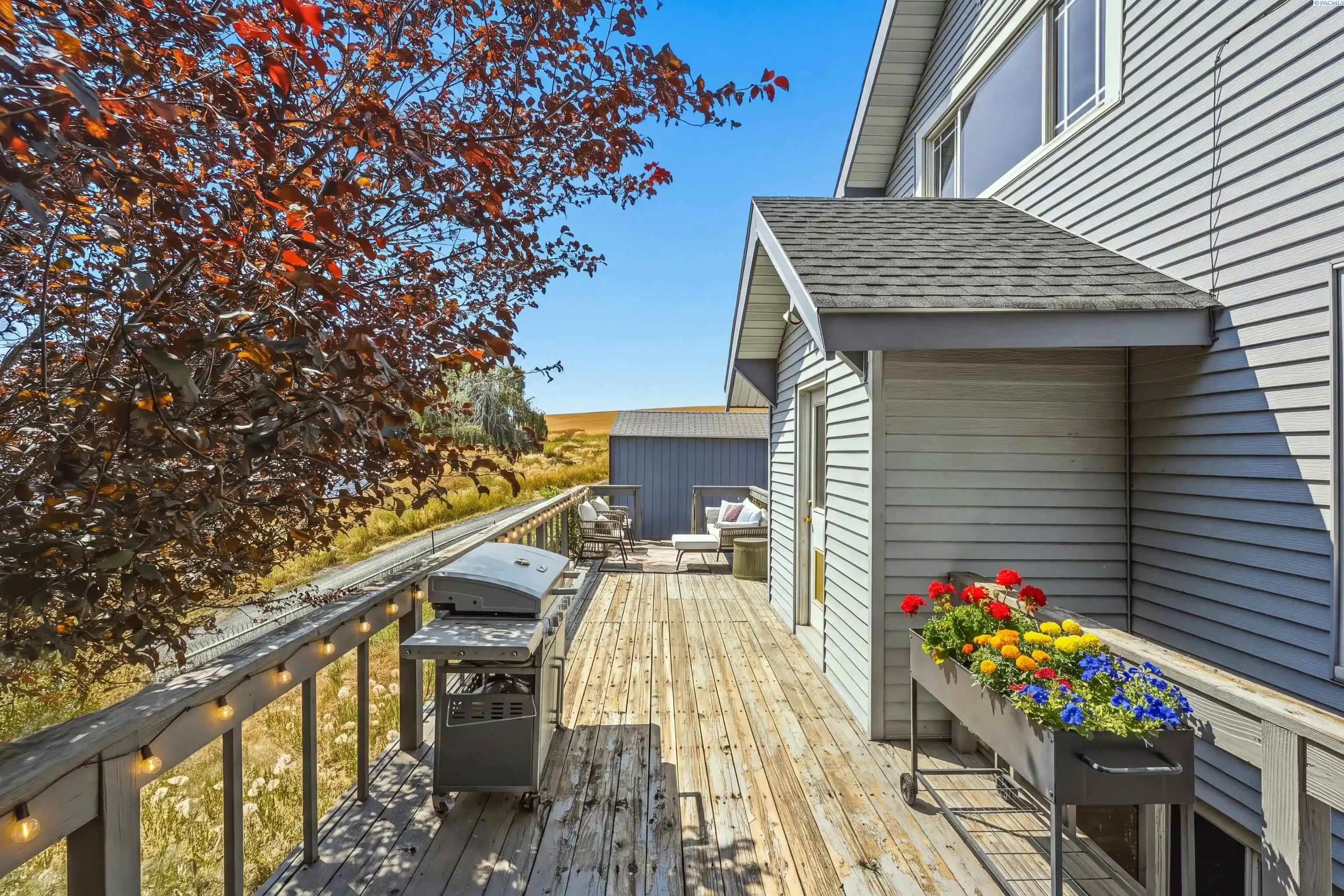 Photo 3 of Single family home for sale at 804 S Hillcrest Dr, Colfax, WA 99111 | MLS# PAC295714 | Listing updated on 2026-10-24