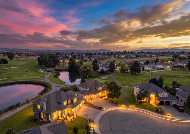 Photo 1 of Single family home for sale at 2807 Hawkstone Ct, Richland, WA 99354 | MLS# PAC295725 | Listing updated on 2026-10-21