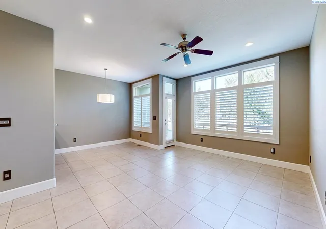Photo 3 of Sale Pending at 497 Columbia Point Dr, Richland, WA 99352 | MLS# PAC295726 | Listing updated on 2026-10-15