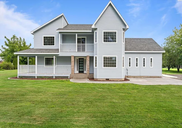 Photo 2 of Single family home for sale at 2611 N Road 96, Pasco, WA 99301 | MLS# PAC295934 | Listing updated on 2026-10-18