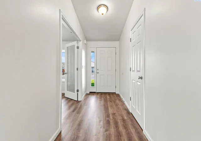 Photo 3 of Single family home for sale at 5519 Arthur Ln, Pasco, WA 99301 | MLS# PAC295986 | Listing updated on 2026-10-23
