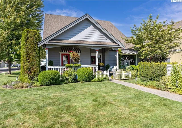 Photo 2 of Sale Pending at 524 Canyon St, Richland, WA 99352 | MLS# PAC295991 | Listing updated on 2026-10-21