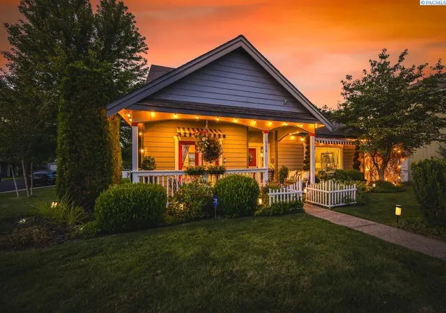 Photo 3 of Sale Pending at 524 Canyon St, Richland, WA 99352 | MLS# PAC295991 | Listing updated on 2026-10-21