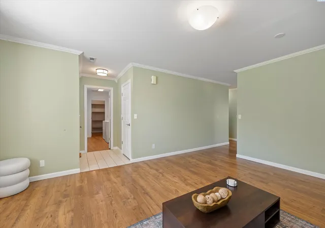 Photo 3 of Sale Pending at 2351 Hummingbird Ln, West Richland, WA 99353 | MLS# PAC296054 | Listing updated on 2026-10-21