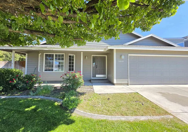 Photo 2 of Sale Pending at 5519 Valdez Ln, Pasco, WA 99301 | MLS# PAC296057 | Listing updated on 2026-10-21
