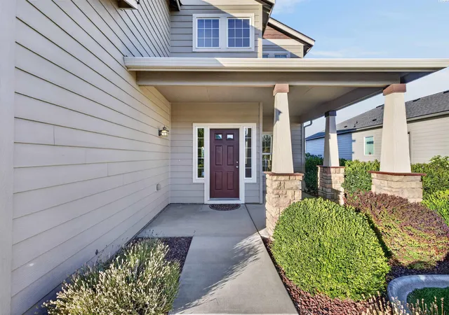 Photo 3 of Single family home for sale at 446 Satus St, Richland, WA 99352 | MLS# PAC296059 | Listing updated on 2026-10-15