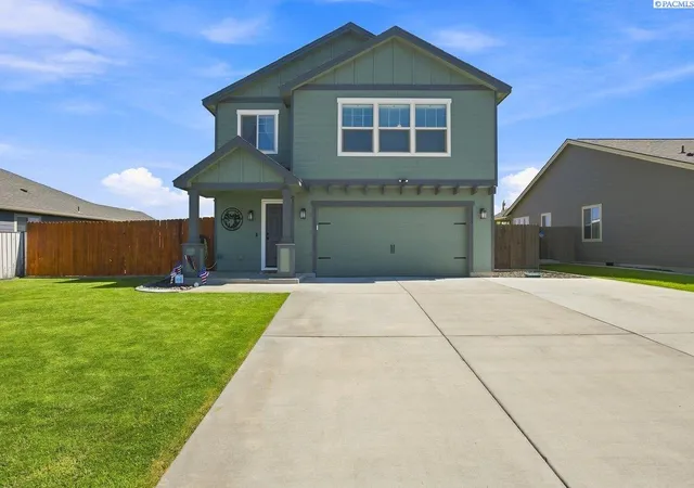 Photo 2 of Sale Pending at 3815 Atlanta Ln, Pasco, WA 99301 | MLS# PAC296099 | Listing updated on 2026-10-21