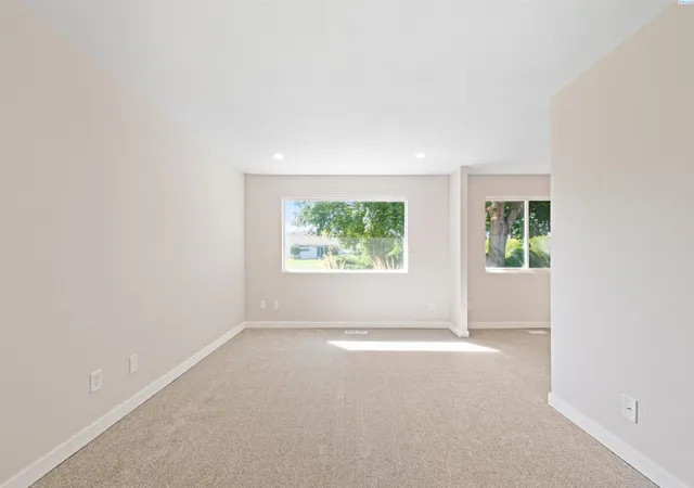 Photo 3 of Condo for sale at 4203 W Kennewick Ave, Kennewick, WA 99336 | MLS# PAC296106 | Listing updated on 2026-10-19