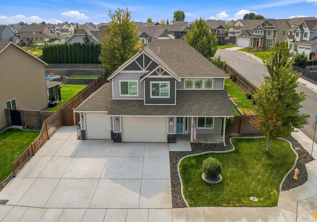 Photo 4 of Single family home for sale at 5902 Nauvoo Ln, Pasco, WA 99301 | MLS# PAC296117 | Listing updated on 2026-10-16