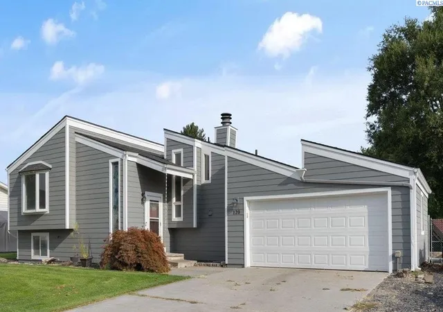 Single family home for sale at 120 Ogden St, Richland, WA 99352 | MLS# PAC296126 | Listing updated on 2026-10-22