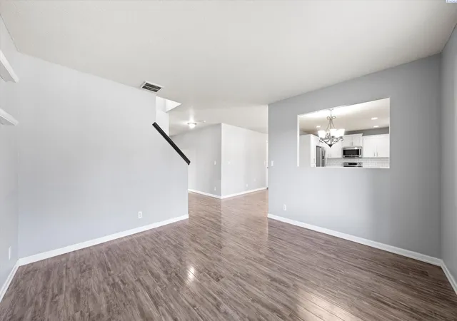 Photo 4 of Sale Pending at 1502 W 39th Avenue, Kennewick, WA 99337 | MLS# PAC296155 | Listing updated on 2026-10-21
