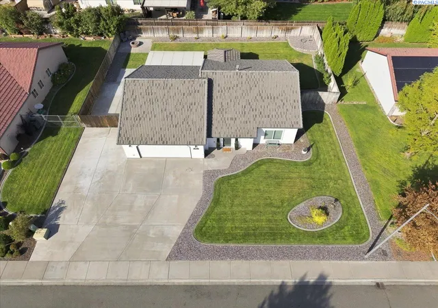 Photo 3 of Single family home for sale at 5602 Aspen Dr, West Richland, WA 99353 | MLS# PAC296213 | Listing updated on 2026-10-17