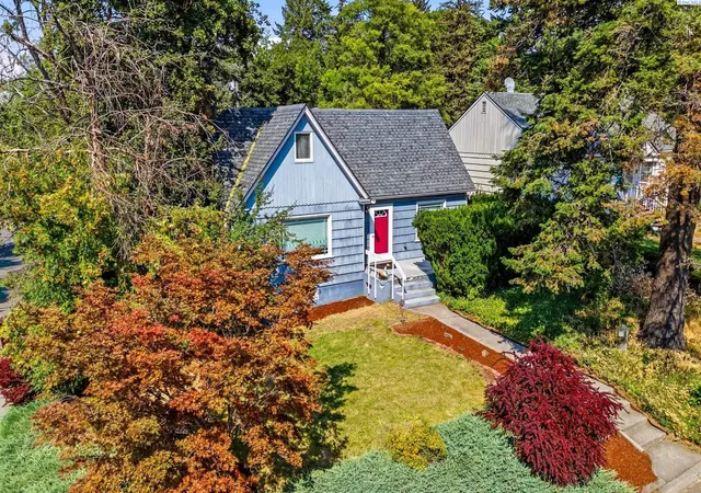 Photo 2 of Single family home for sale at 146 148 Se Water St, Pullman, WA 99163 | MLS# PAC296238 | Listing updated on 2026-10-27