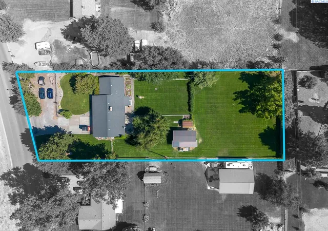 Photo 2 of Single family home for sale at 4922 W Argent Rd, Pasco, WA 99301 | MLS# PAC296303 | Listing updated on 2026-10-23