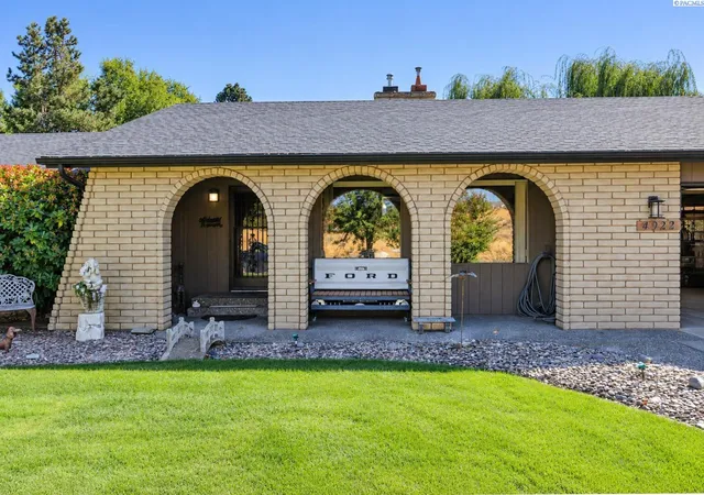 Photo 3 of Single family home for sale at 4922 W Argent Rd, Pasco, WA 99301 | MLS# PAC296303 | Listing updated on 2026-10-23