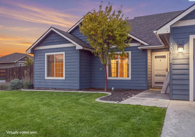 Photo 2 of Single family home for sale at 10398 W 18th Place, Kennewick, WA 99338 | MLS# PAC296339 | Listing updated on 2026-10-20