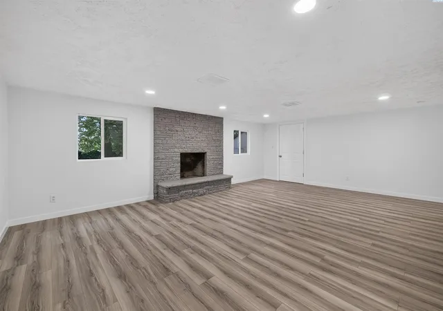 Photo 2 of Single family home for sale at 6605 Argent Rd, Pasco, WA 99301 | MLS# PAC296350 | Listing updated on 2026-10-15