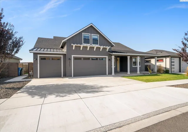 Photo 2 of Single family home for sale at 3951 Corvina St, Richland, WA 99352 | MLS# PAC296351 | Listing updated on 2026-10-16