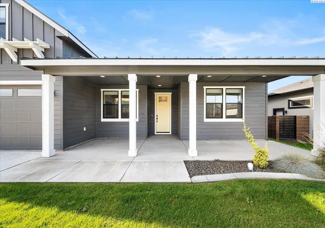 Photo 3 of Single family home for sale at 3951 Corvina St, Richland, WA 99352 | MLS# PAC296351 | Listing updated on 2026-10-16